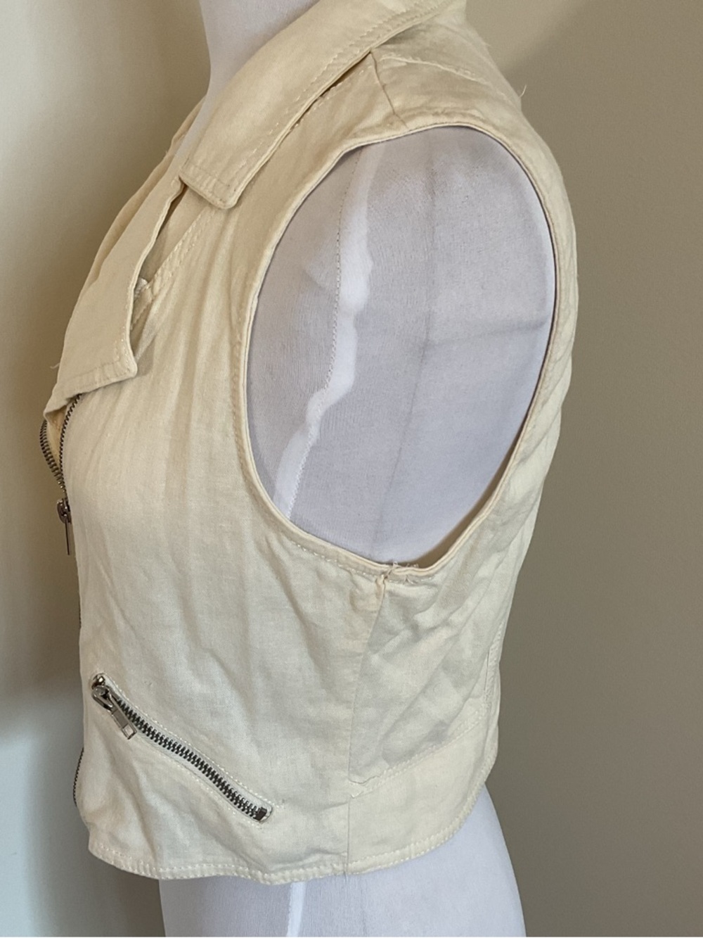 Body Central Cream Linen Blend Moto Vest Small Asymmetrical Zip Cropped - Picture 4 of 5